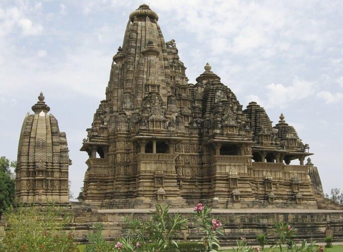 01 -Day Khajuraho Temples and Local Village Explore - Frequently Asked Questions