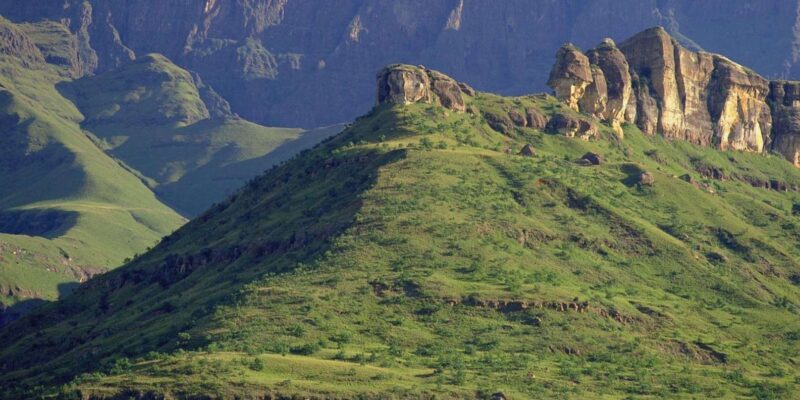 1/2 Day Drakensberg Mountains Tour From Durban - Transportation and Accessibility