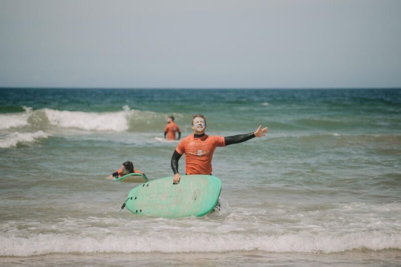 1/2 DAY Surf Rental in Caparica - Experience the 1/2 Day Surf Rental in Caparica: An Authentic Portuguese Surfing Adventure