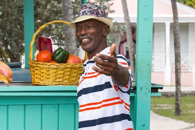 1.5 Hour Bahamas Special City Tour and Nassau City Tour Package - Atlantis Paradise Island: A Glimpse of Luxury