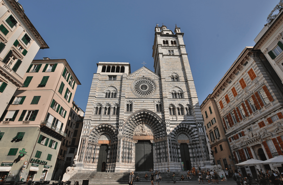 1.5 Hour Food Guided Tour & Sightseeing in Genoa - Ask Away