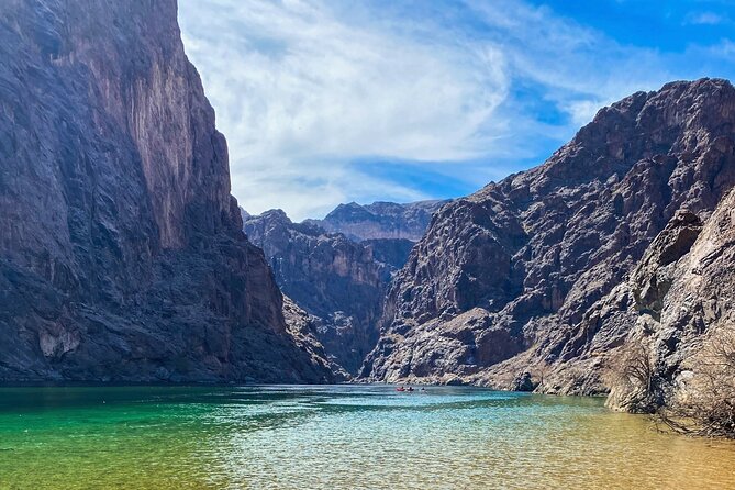 1.5 Hour Guided Raft Tour at Base of Hoover Dam With Transport - Inclusions and Amenities