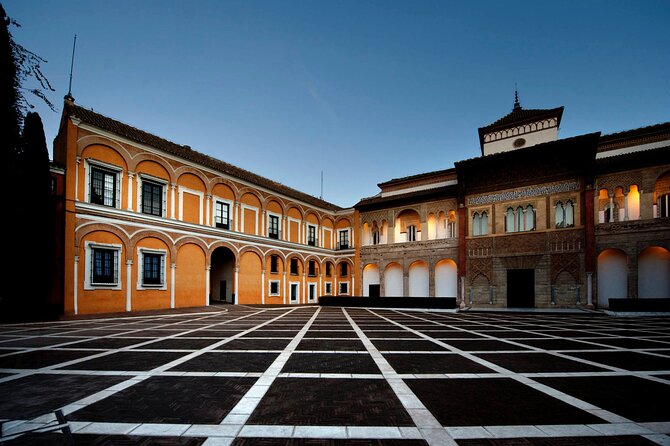 1.5 Hour Tour of the Alcázar of Seville - Meeting Point Details