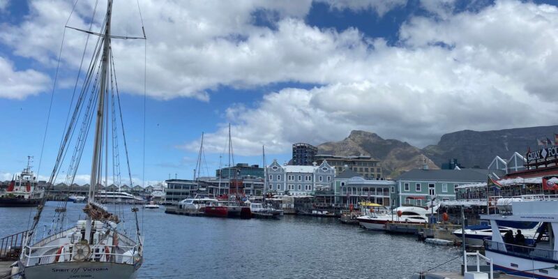 1- Cape Town Tours & Transfers:We Guide You Around Cape Town - Full-Day Itinerary