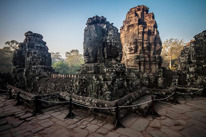 1-Day Amazing Angkor Wat Tour With Sunrise & All Interesting Major Temples - Exploring Angkor Wat