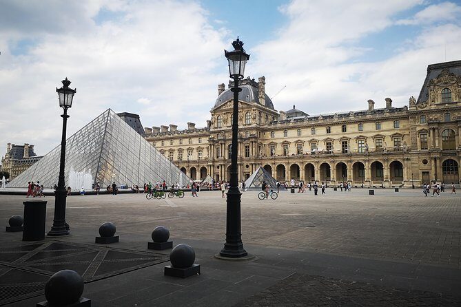 1 Day in Paris: Eiffel Tower, Cruise, City Tour, and Louvre - Who Should Consider This Tour?
