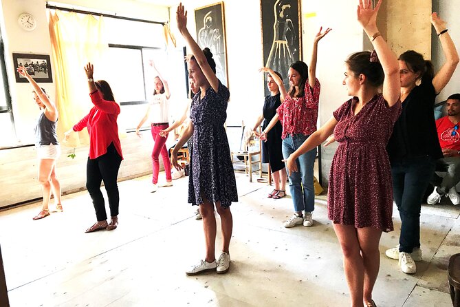 1-Hour Flamenco Class in Madrid Experience - Confirmation and Communication