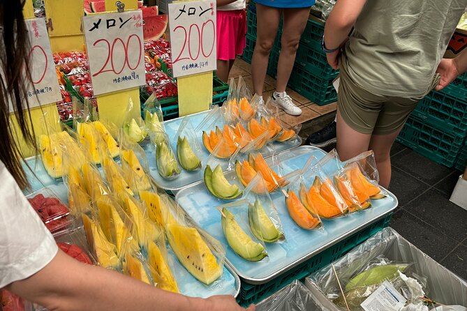1 Hour Food Tour at the Kuromon Market in Osaka - Insights Into Japanese Food Culture