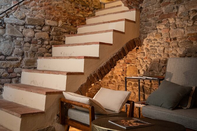 1-Hour Guided Tuscan Wine Tasting in Florence - Positive Traveler Feedback