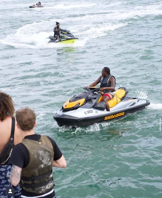 1 Hour Jetski + 30 Minutes Free Boat Ride - An In-Depth Look at the Miami Jet Ski Experience