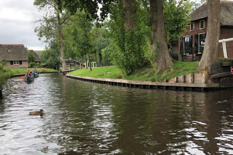 1 Hour Luxury Private Closed Boat Tour with Local Guide - Authenticity and Value: Why This Tour Stands Out