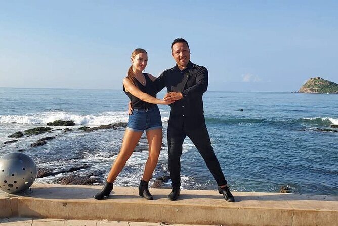 1 Hour Mazatlán Private Salsa Lesson with Partner Provided - Who Should Consider This?