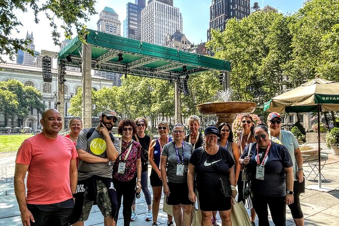 1 Hour Morning Walking Tour in Times Square NYC - Explore Times Square