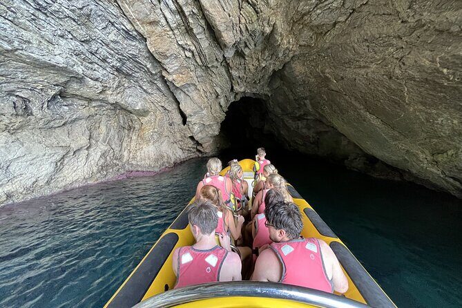 1 Hour of Adrenaline and Speedboat adventure in Alcúdia - Who Will Love This Experience?