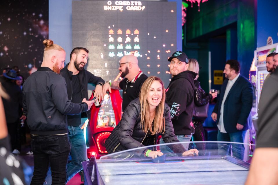 1 Hour of Unlimited Attractions & Arcade Games - Dive Into Arcade Adventure