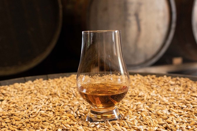 1 Hour of Whisky Distillery Experience - Whisky for Purchase
