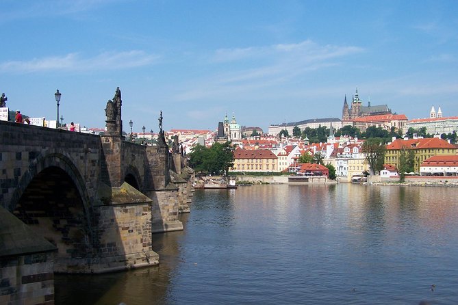 1 Hour Prague Panoramic Vltava River Sightseeing Cruise - Getting the Most From Your Cruise