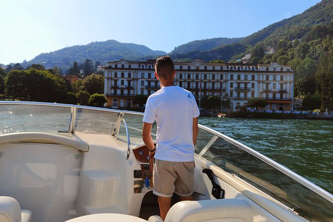 1 Hour Private Boat Tour on the Wonderful Lake Como - Accessibility and Transportation