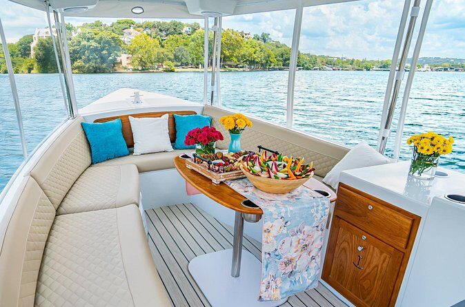 1 Hour Private Electric Duffy Cruise on Lake Austin - The Experience: What You’ll Love