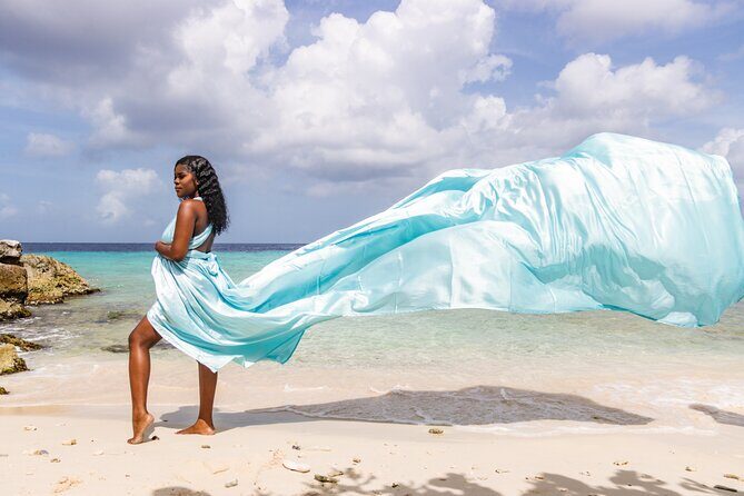 1 Hour Private Flying Dress Photoshoot in Curacao - What Is the Flying Dress Photoshoot Really Like?
