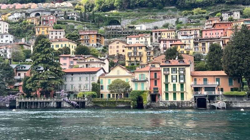 1-hour shared boat tour on Lake Como - Authenticity and the Boat Experience