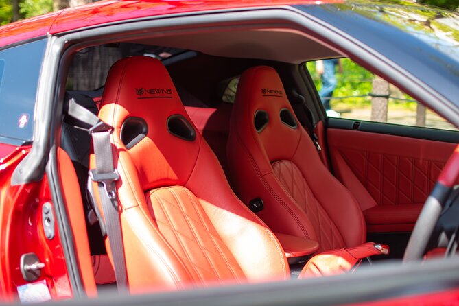 1 Hour Tokyo Tour in Liberty Walk Nissan GTR - Key Points