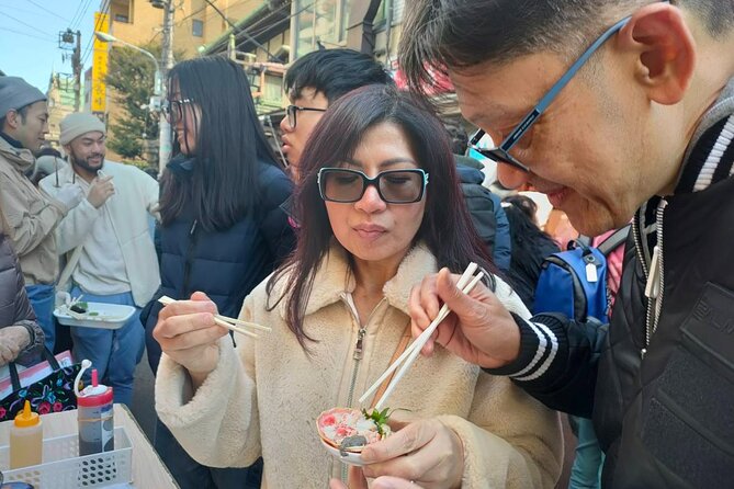 10 Days Japan Friendly Tour Unveiling the Most Famous Attractions - Savoring the Flavors of Traditional Japanese Cuisine