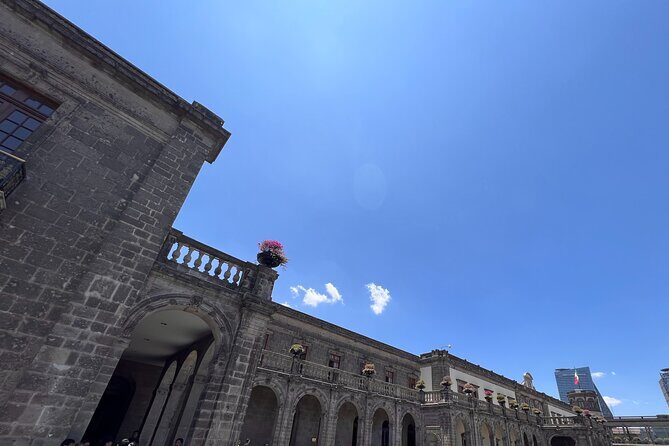 100% private tour in Chapultepec Castle & around (with transport) - Who Should Consider This Tour?