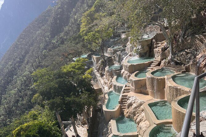 100% private tour to hotsprings Tolantongo from Mexico city - Key Points