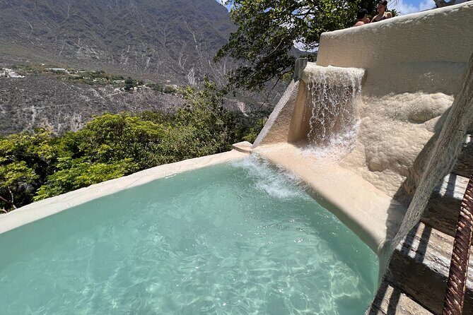 100% private tour to hotsprings Tolantongo from Mexico city - An In-Depth Review of the Tolantongo Hot Springs Tour
