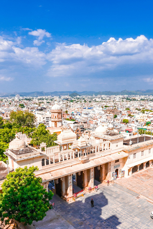 11-Day India Tour Delhi, Jaipur, Agra Mathura & Rishikesh - Transportation and Accessibility
