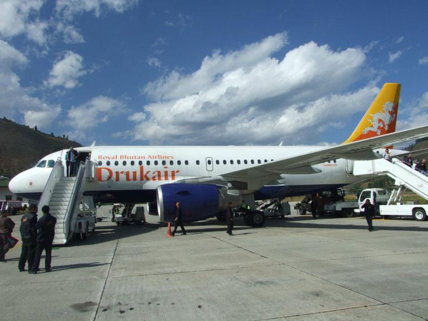 15 Day Cross Countries Tour of Bhutan, Sikkim & Dharjeeling - Daily Itinerary Details