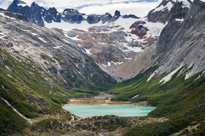 15 Flight Ushuaia and Emerald Lagoon Helicopter Overflight - Customer Reviews