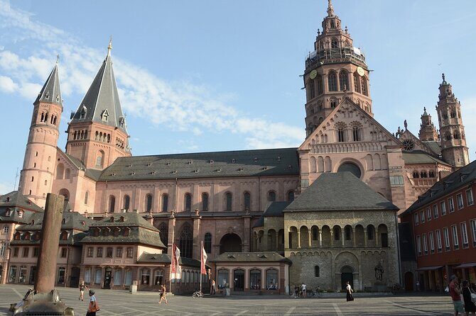 1,5 Hour Private Guided Walking Tour: Cathedral and Old Mainz - Key Points
