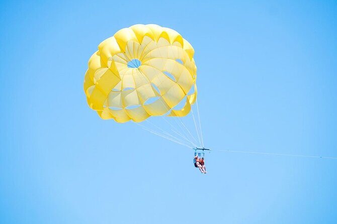 15 Minutes Parasailing in Punta Cana - FAQs