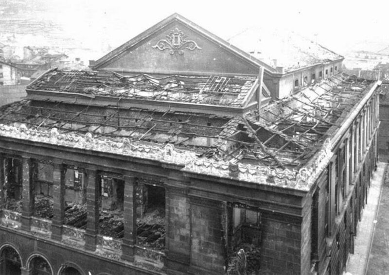 1934 Revolution Tour - Tour Experience