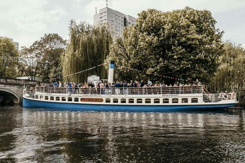 1h Berlin-Cruise with 140 year old electrified steamship - FAQ: Practical Questions Answered