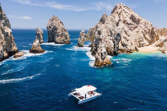 2.10 Hour Sunset Tour on Catamaran in Cabo San Lucas - The Experience: What Works Well
