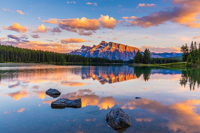 2-4 Days Abraham Grassi Lake Louise Gondola Johnston Canyon - Detailed Breakdown of the Itinerary