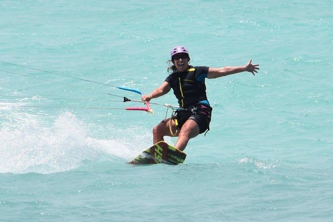 2.5-Hour Private Kiteboarding Lessons at Kanaha Beach in Kahului - Sum Up