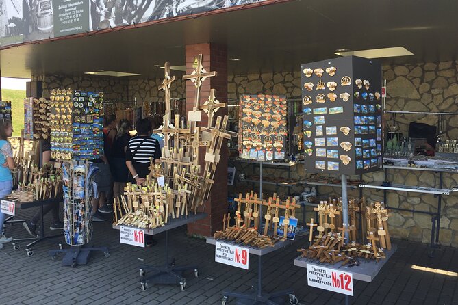 2 Countries! Hill of Crosses, Rundale Palace and Bauska Castle - Booking Process