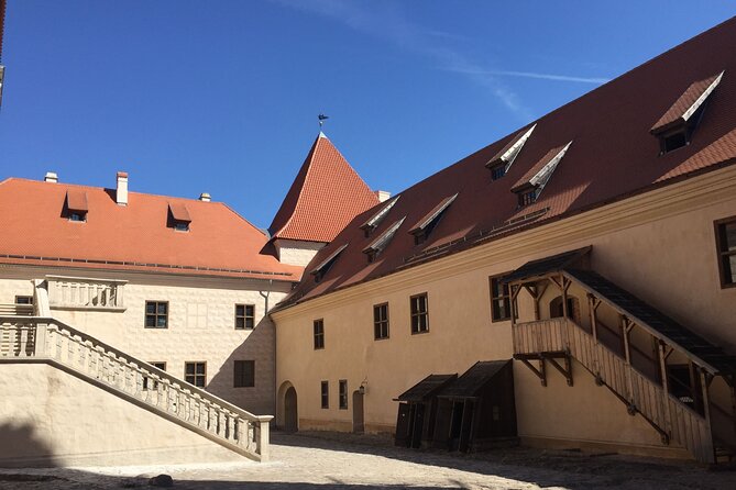 2 Countries! Hill of Crosses, Rundale Palace and Bauska Castle - Travel Tips and Recommendations