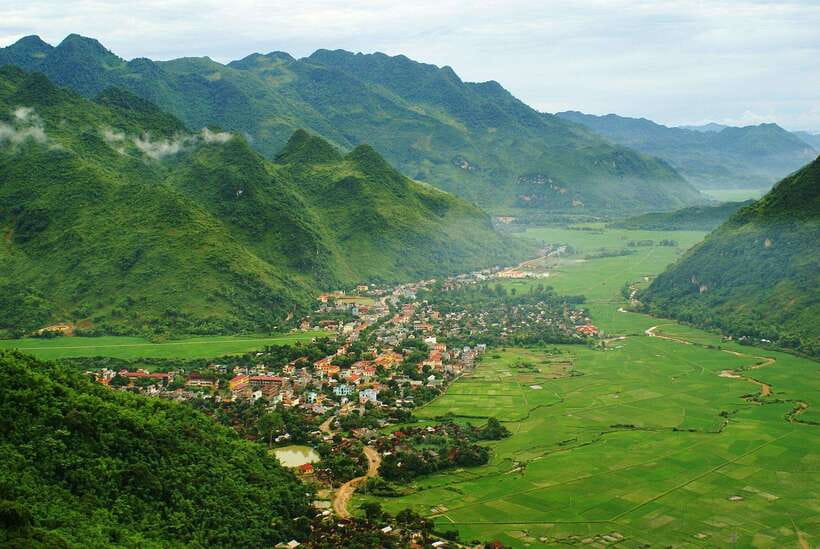 2 Day 1 Night Mai Chau Classic Tour From Hanoi - Key Points