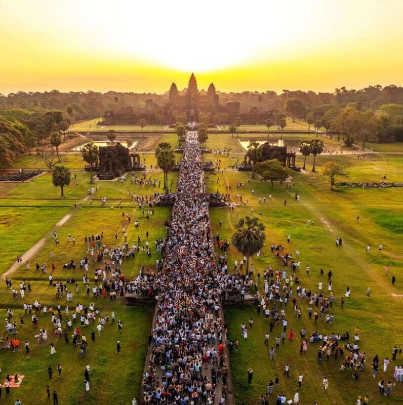 2-Day: Angkor Temple Treasures and Unique Floating Lifestyle - Practical Tips & Considerations  