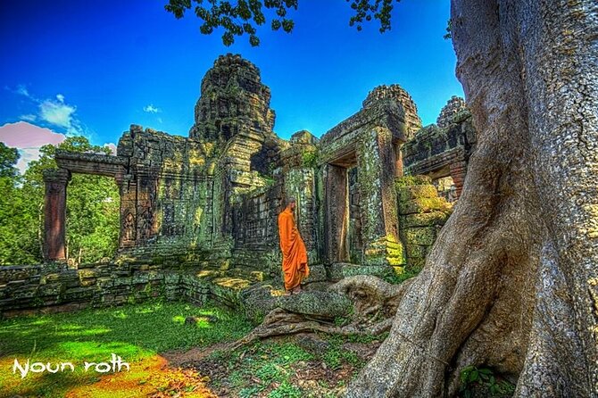 2-Day Angkor Wat With Small, Big Circuit and Banteay Srei Tour - Discovering Angkor Wat