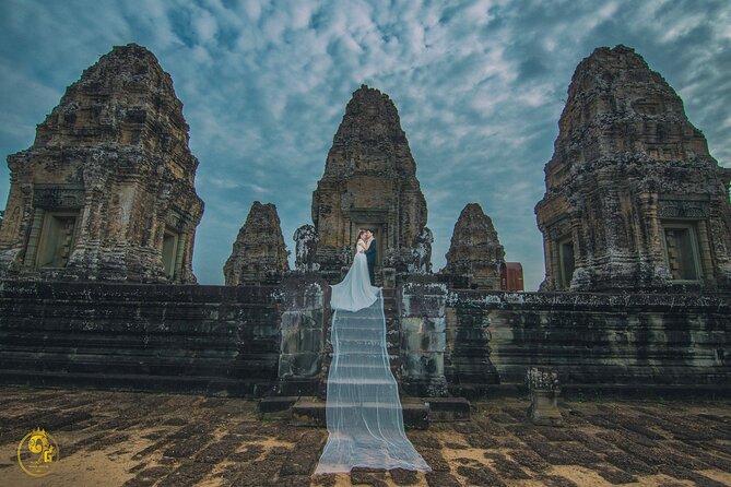 2-Day Angkor Wat With Small, Big Circuit and Banteay Srei Tour - Visiting Banteay Srei