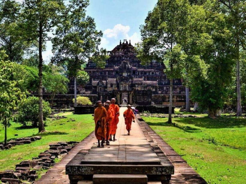 2 Day Cambodia Private Guided Tour in Angkor Temples - Key Points