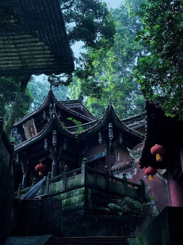 2-Day Chengdu & Mount Qingcheng Heritage Tour - Mount Qingcheng: Sacred Mountains and Serene Landscapes