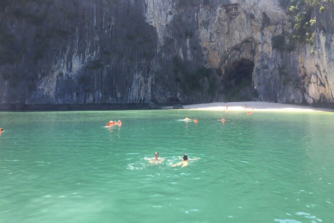 2-Day Cruise to Lan Ha Bay - Ha Long Bay and Viet Hai Village - Overview of the Cruise