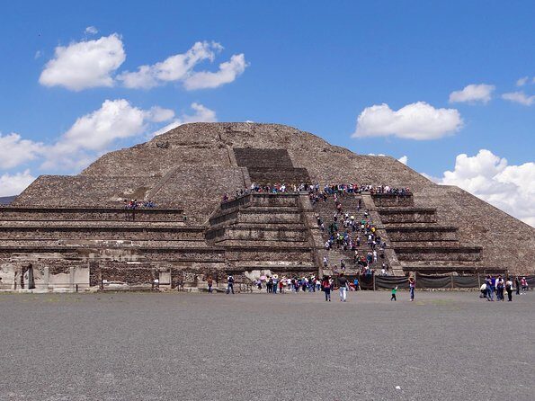 2-Day Guadalupe Shrine, Teotihuacan Pyramids and Xochimilco - A Deep Dive into the Itinerary